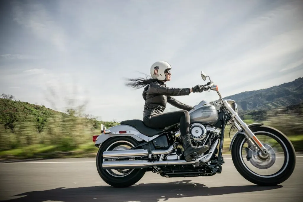 Photo Motorcycle showroom