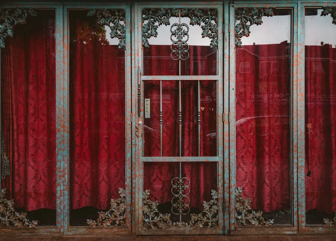 Photo Iron Gates