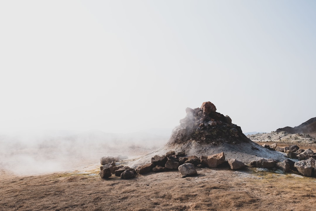 Photo Muddy Volcanoes