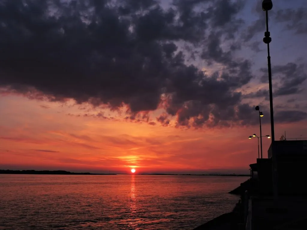 Destinații de vacanță pentru locuitorii din Dolj Photo Danube River