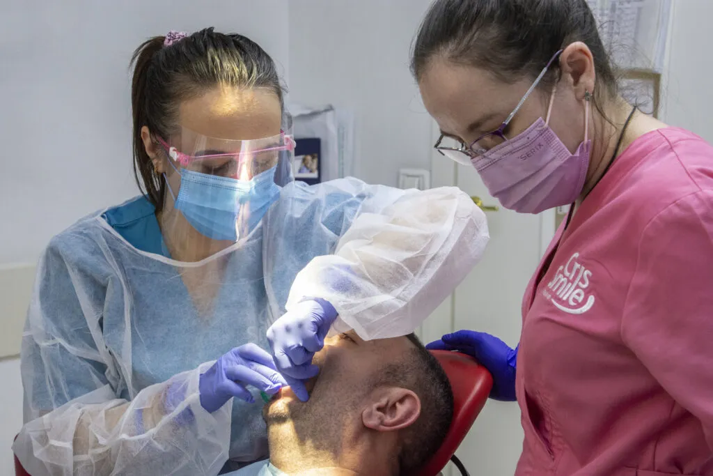 Importanța detartrajului profesional pentru sănătatea dentară