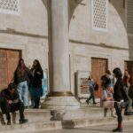 Cum să organizezi tururi culturale cu prânz inclus