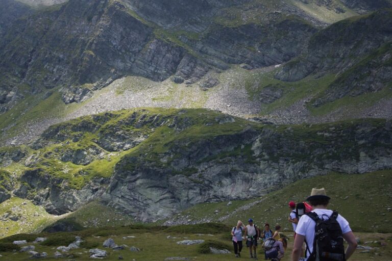 Trasee de drumeție în Munții Făgăraș