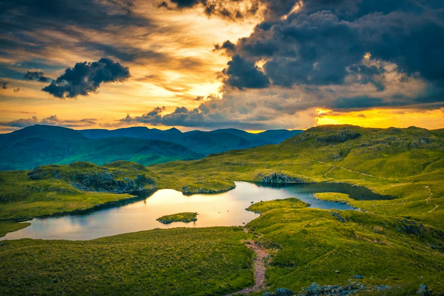mountain lakes