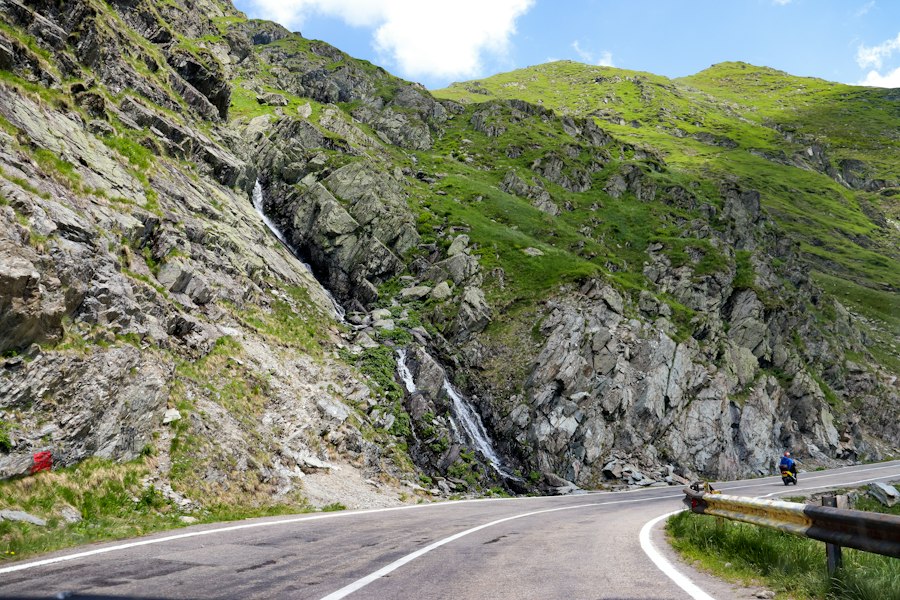 Photo canyons and waterfalls Romania